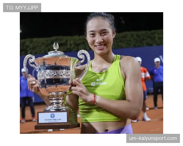 刷到郑赛赛的日常照，赛场冷面女王下班像豪门千金，反差笑出声