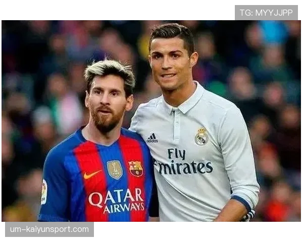 哈兰德国家队与俱乐部表现差异的根源：体系适配度如何影响其发挥